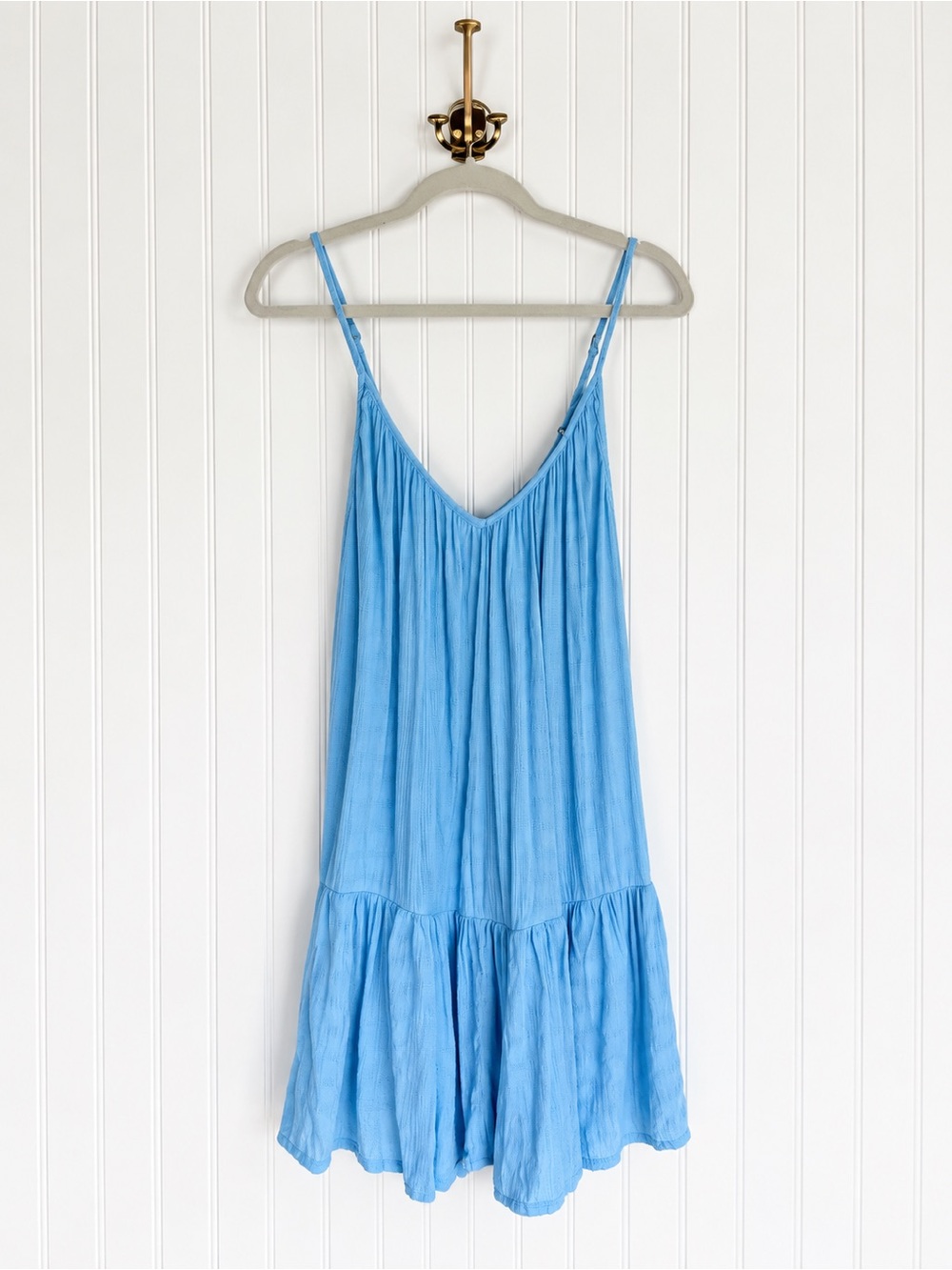 L*SPACE Blue Tiered Mini Dress M V Neck Coastal Beach Resort Boho Sundress